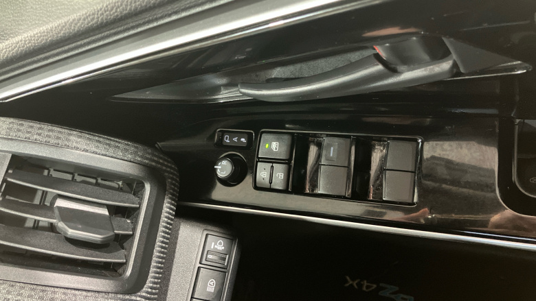 Toyota bZ4X 150kW Pure 71.4kWh 5dr Auto [11kW] Electric Hatchback